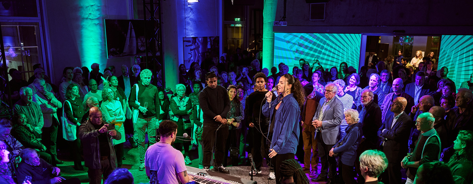 Opening Wax-prints Wereldwijd