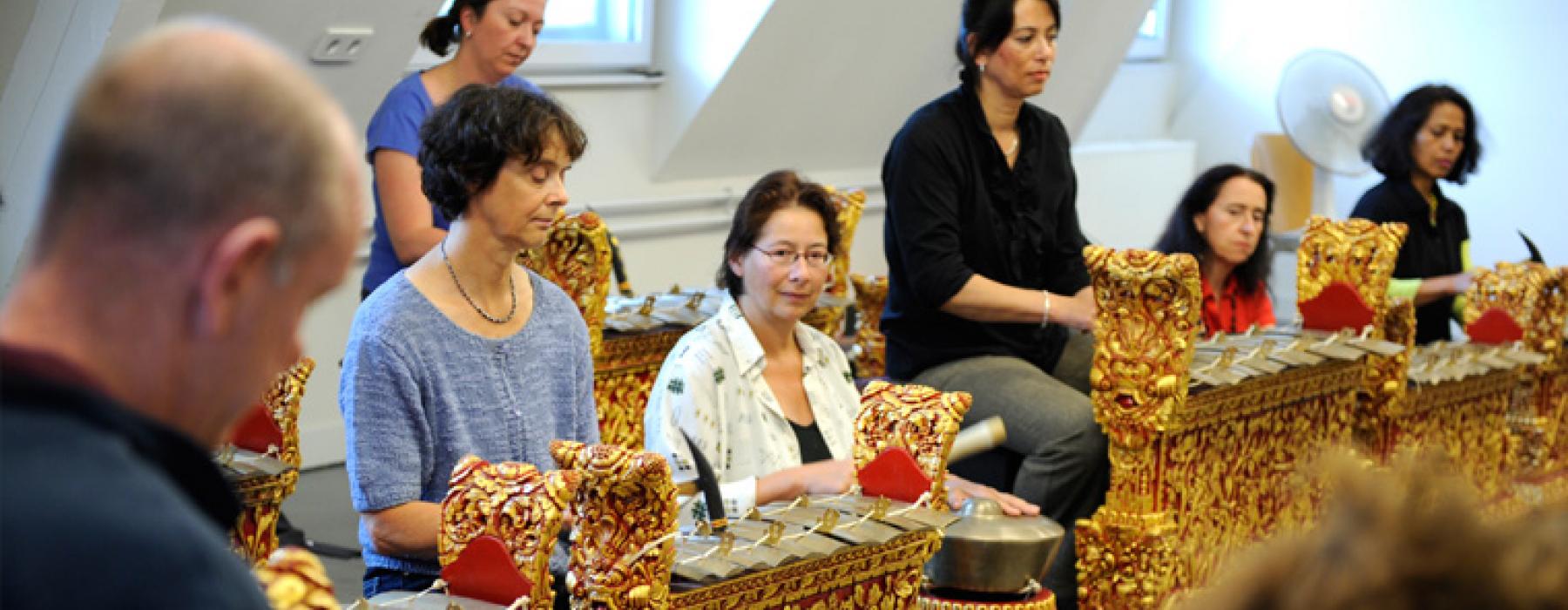 Gamelan - Muziek op zondag - Museum Volkenkunde