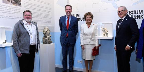 Opening of the exhibition Canadian Inuit Art in Museum Volkenkunde