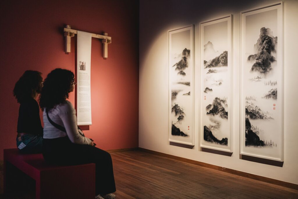 Phantom Landscape III – Triptych in de tentoonstelling Made in China