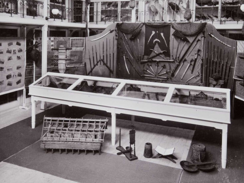 Re-telling design histories 