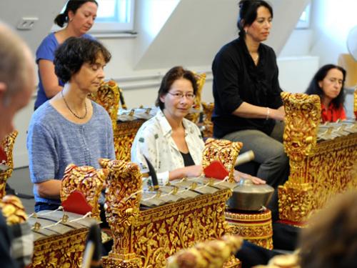 Gamelan - Muziek op zondag - Museum Volkenkunde