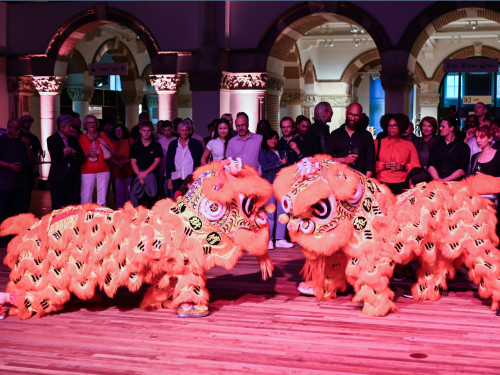 Leeuwendans in Wereldmuseum  Fotocredit: Kevin Kwee